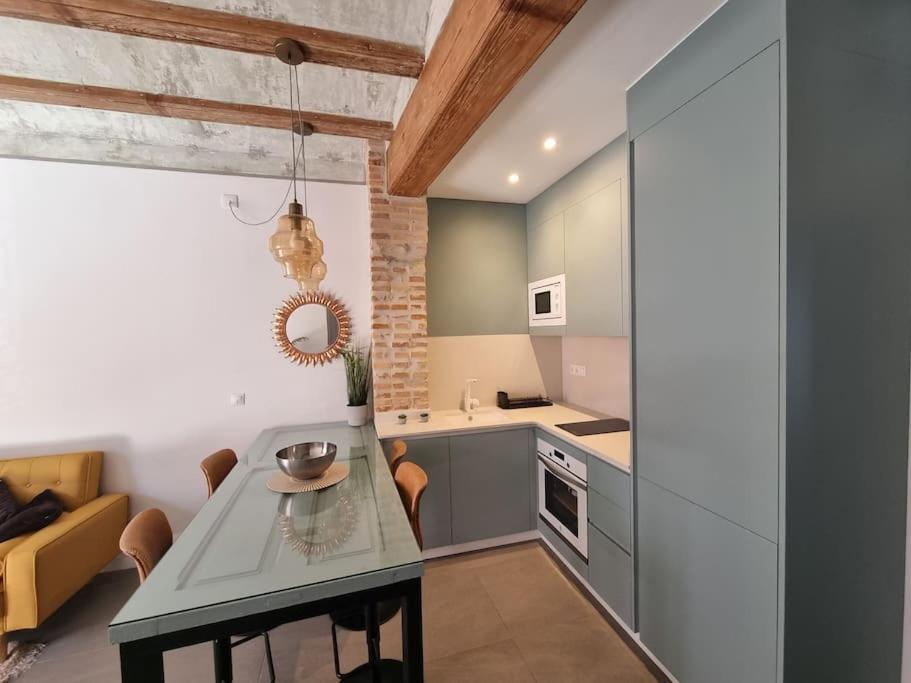 Centrica Y Encantadora Vivienda. Валенсия Екстериор снимка